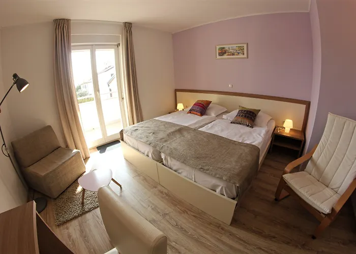 게스트하우스 Badi Lovrečica