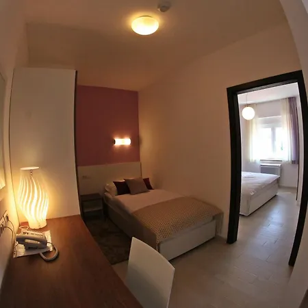 Casa de hóspedes Badi 3*